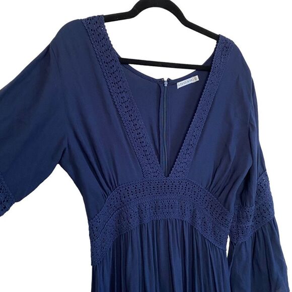 Indah Midnight Navy Blue Crochet Accent Tiered Bell Sleeve Maxi Dress Sz L - Picture 6 of 12